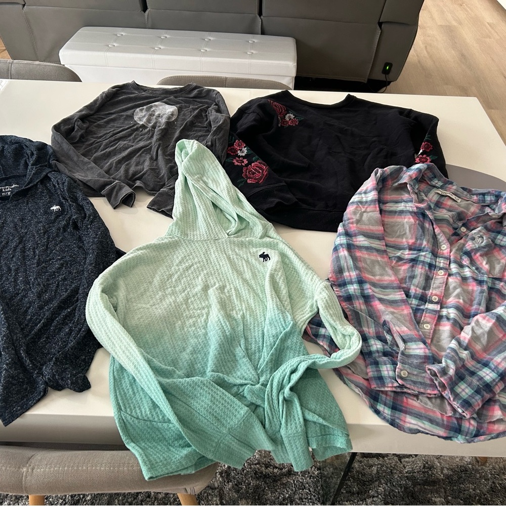 Abercrombie size 11/12